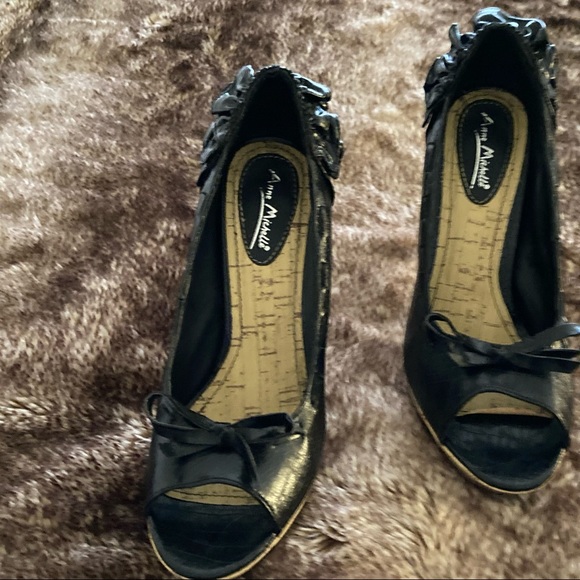 Women’s heels man made size 9/39 Black/cork - Picture 5 of 6